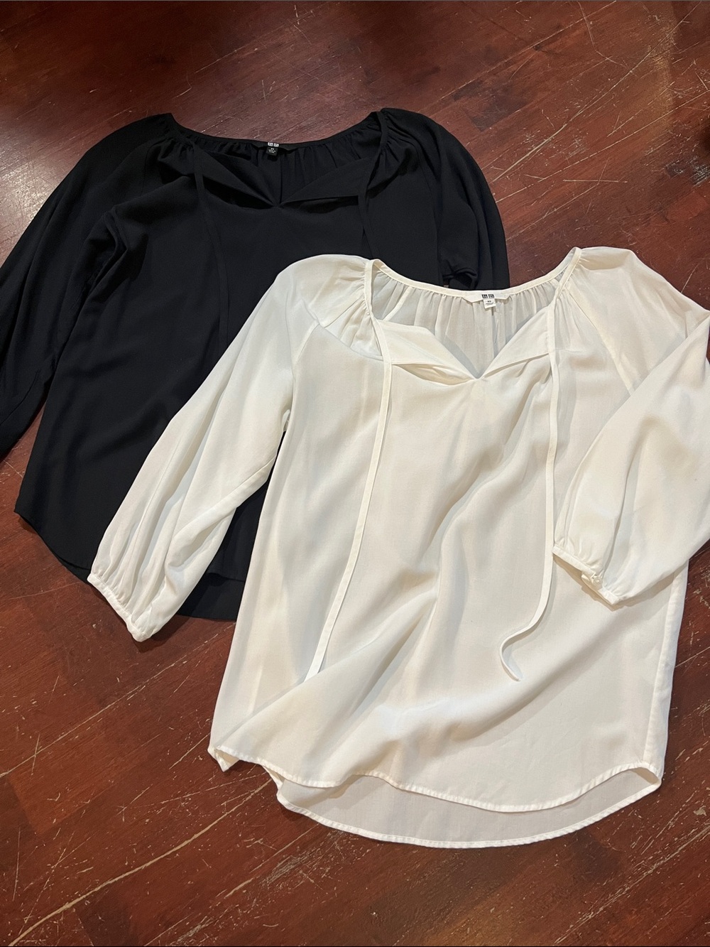 Uniqlo Bundle of two Tie-Detail Blouses — Black & White